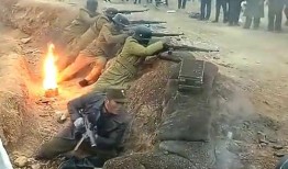 路边无知吃瓜群众