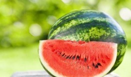 yq穿戴甲吃瓜,吃瓜群众的时尚新宠