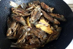 小酥鱼吃瓜,揭秘娱乐圈幕后故事