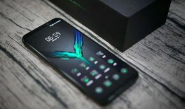 realme吃黑瓜,吃黑瓜大秀创意与实力