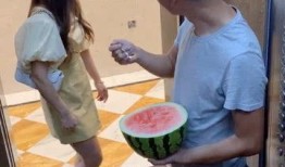 本想跳楼结果吃瓜