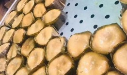 吃瓜峨眉山