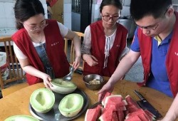 吃瓜挑战老奶奶,老奶奶的智慧与传承