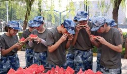 家人们现场吃瓜呀,家人们共享欢乐时光