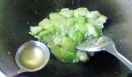 水瓜榴怎么吃,探索美味佳肴的制作秘诀