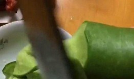 臭屁弹吃瓜,揭秘网络热梗背后的趣味与争议