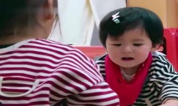 妞妞妞吃瓜,妞妞妞的瓜田奇遇记